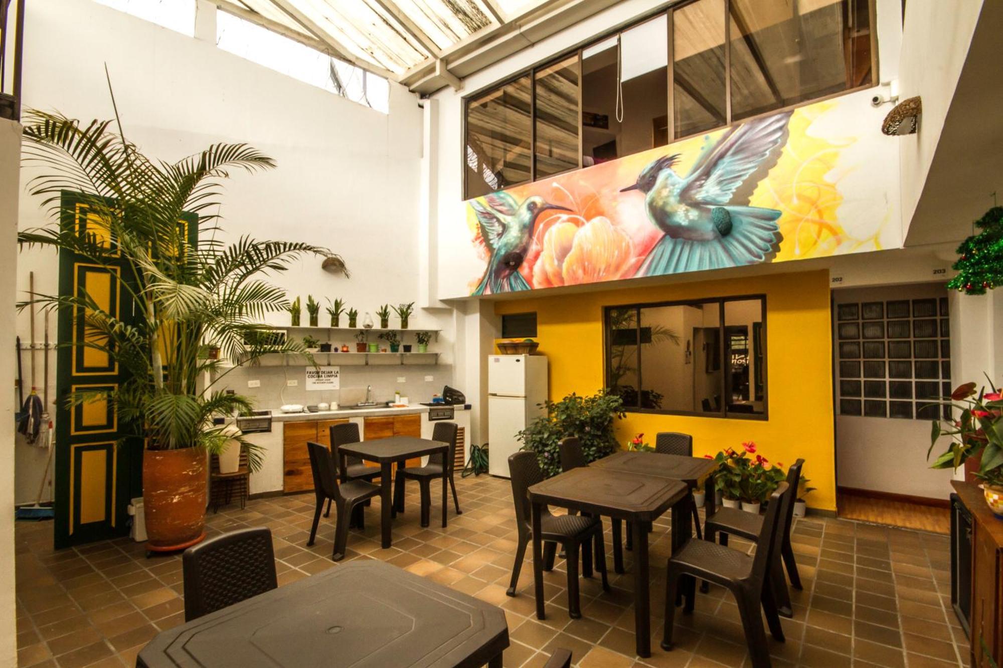 Hostal De La 57 Manizales Ngoại thất bức ảnh